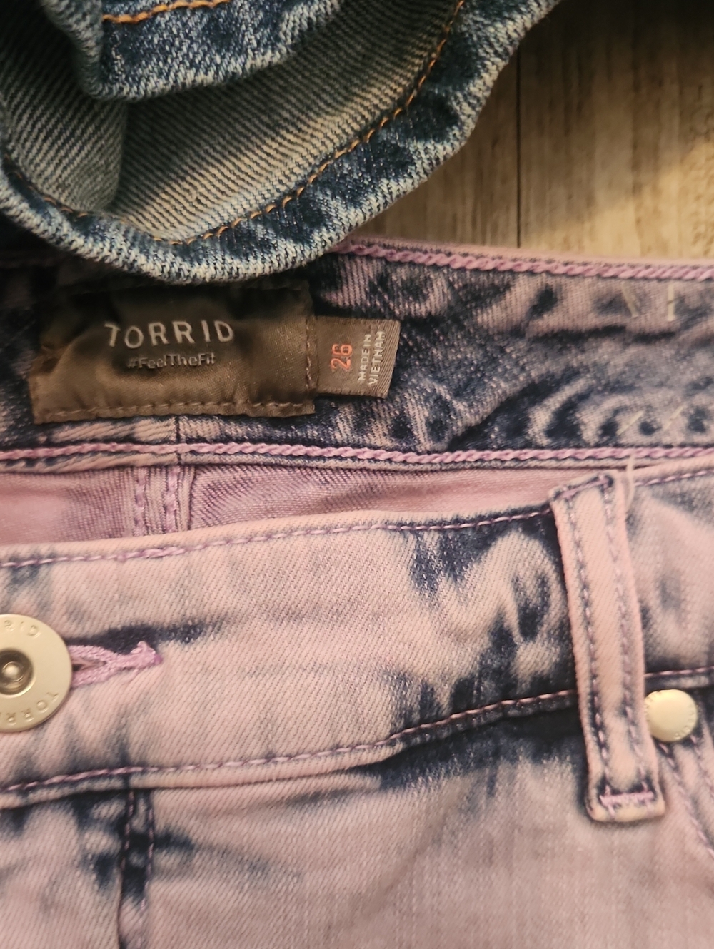 Torrid Lot Of Shorts - Picture 5 of 6